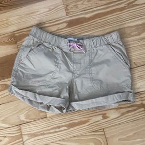 Old navy girls khaki shorts, size L(10-12)